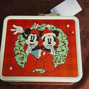 Disney Christmas Tin Lunch Box Minnie & Mickey Mouse Pluto In Wreath NWT